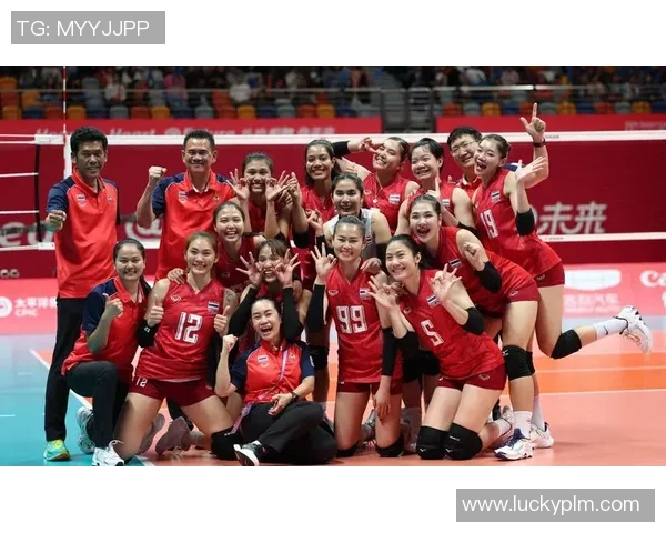 排球盛宴:深入探索杭州排球队背后的力量与激情 排球盛宴:深入探索杭州排球队背后的力量与激情