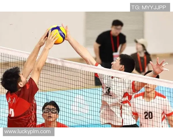 赛后分析:西安排球队与广州排球队的默契配合与战术探讨 赛后分析:西安排球队与广州排球队的默契配合与战术探讨