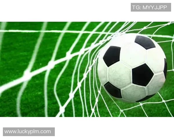 足球明星连屏软件助力球迷互动体验提升,畅享精彩赛事瞬间与明星动态 足球明星连屏软件助力球迷互动体验提升,畅享精彩赛事瞬间与明星动态