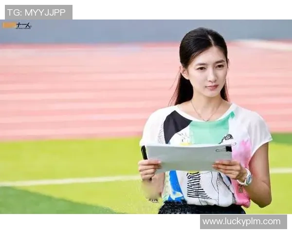 足球明星顾瑶的成长历程与职业生涯全景分析